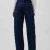 Jeans med hög midja och rak passform