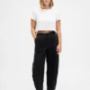 Jeans med hög midja och rak passform