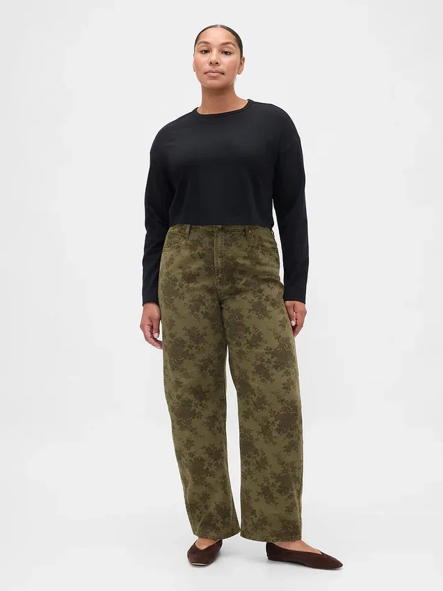 Jeans med hög midja och rak passform