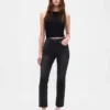 Jeans med hög midja och utsvängda ben