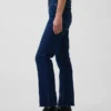 Jeans med hög midja och utsvängda ben