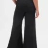 Jeans med hög midja och vid ben
