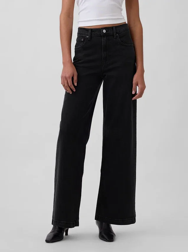 Jeans med hög midja och vida ben