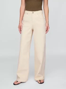 Jeans med hög midja och vida ben