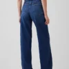 Jeans med hög midja och vida ben
