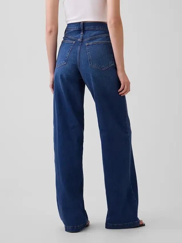 Jeans med hög midja och vida ben