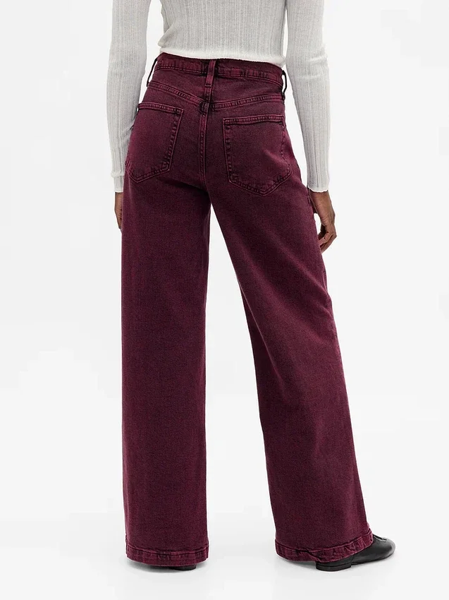 Jeans med hög midja och vida ben