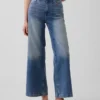Jeans med hög midja, vid ben och ankellängd