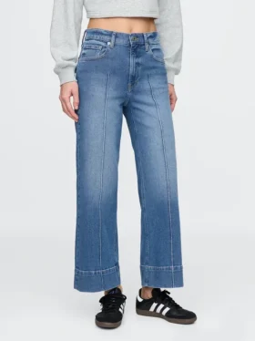 Jeans med hög midja, vid ben och ankellängd