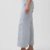 Jeans med hög midja, vid ben och ankellängd