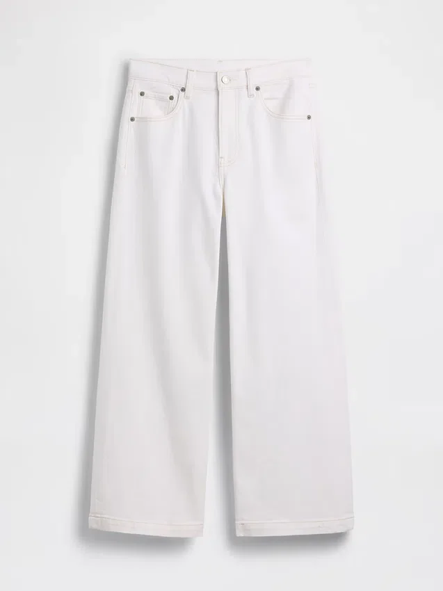 Jeans med hög midja, vid ben och ankellängd