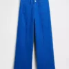 Jeans med hög midja, vid ben och ankellängd