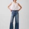 Jeans med hög midja, vid ben och ankellängd