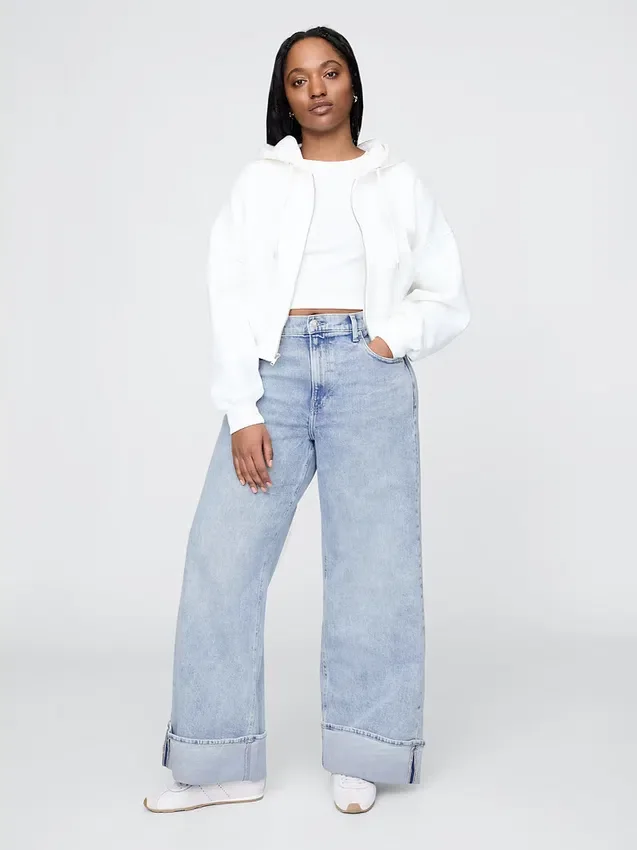 Jeans med hög midja, vid ben och uppvikt nederkant