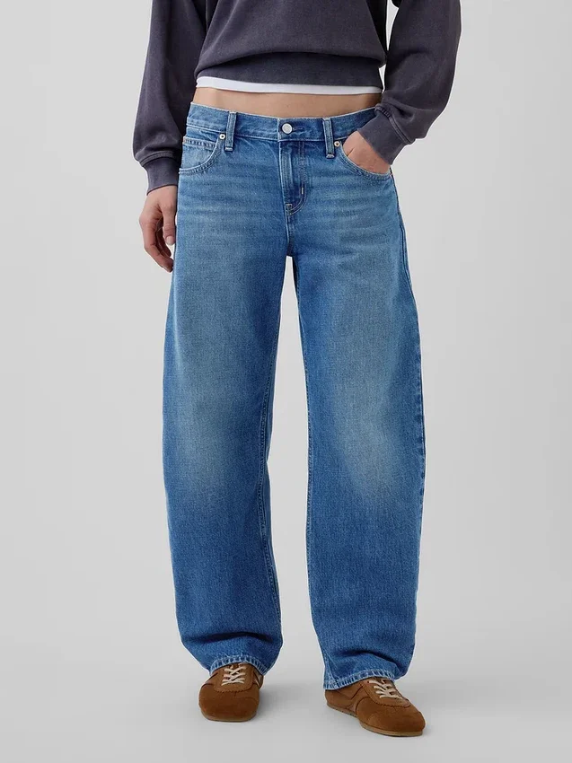 Jeans med låg midja och rak passform
