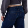 Jeans med låg midja och rak passform