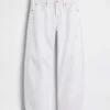 Jeans med låg midja och rak passform
