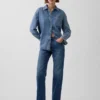 Jeans med medelhög midja, delad fåll och avslappnad rak passform