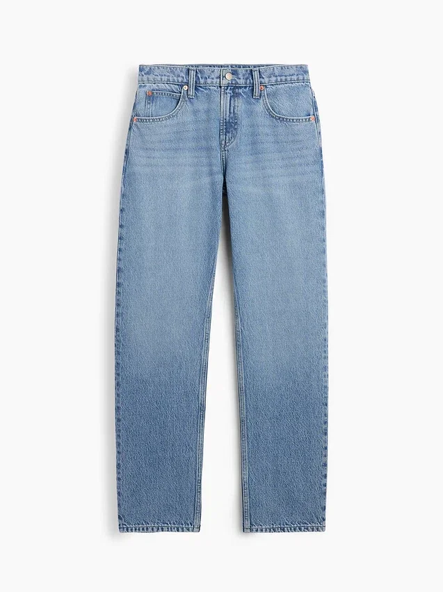 Jeans med medelhög midja och raka, avsmalnande ben