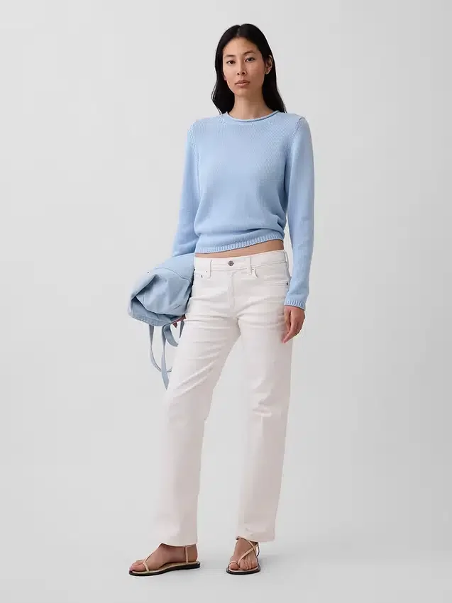 Jeans med medelhög midja och rakt snitt