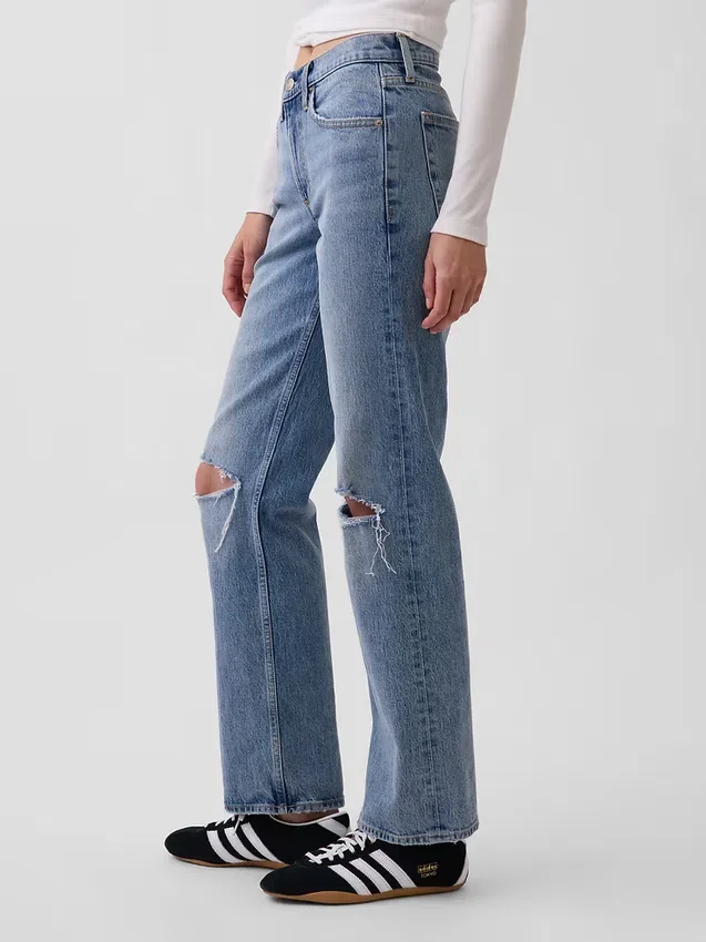 Jeans med medelhög midja och rakt snitt
