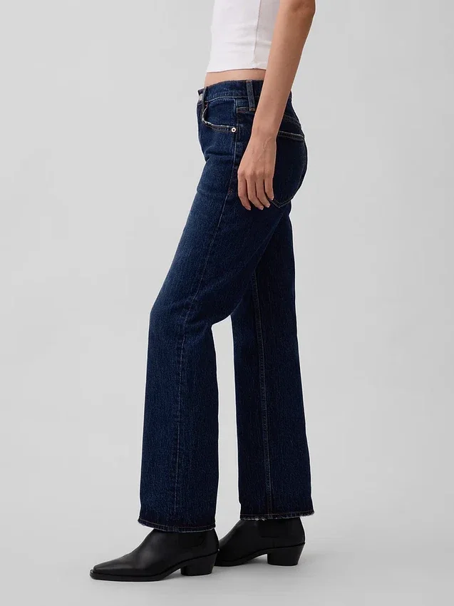 Jeans med medelhög midja och rakt snitt