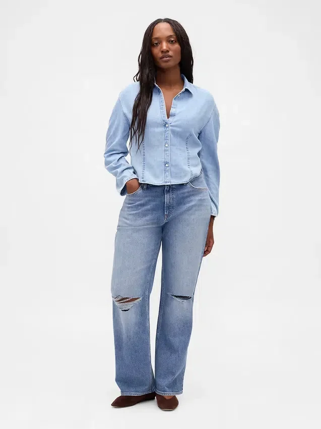 Jeans med medelhög midja och rakt snitt