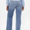 Jeans med medelhög midja och rakt snitt