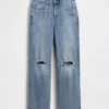 Jeans med medelhög midja och rakt snitt