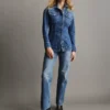 Jeans med medelhög midja, styv passform och rakt ben