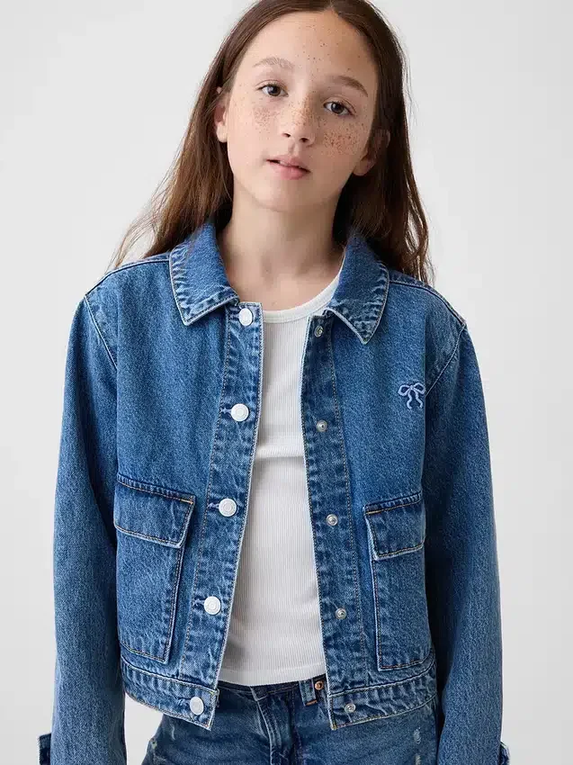 Jeansjacka med påsydda fickor för barn