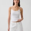 Kort cami-top i pointelle