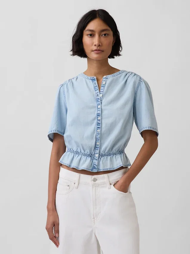 Kort peplum-top i denim
