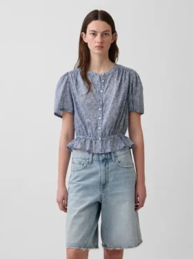 Kort peplum-top med knappar fram