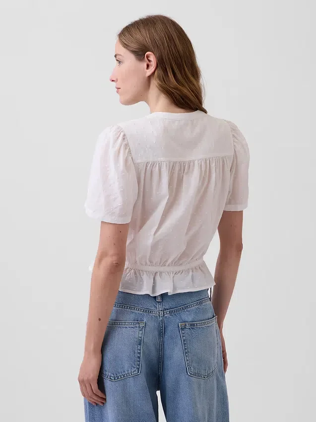 Kort peplum-top med knappar fram