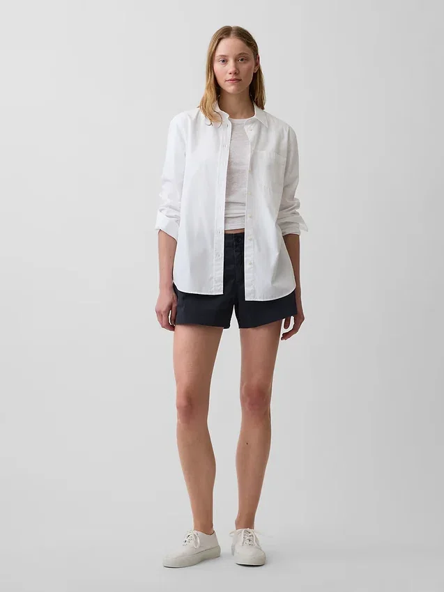 Kort Shorts i khaki med medelhög midja