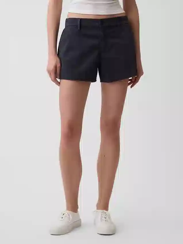 Kort Shorts i khaki med medelhög midja