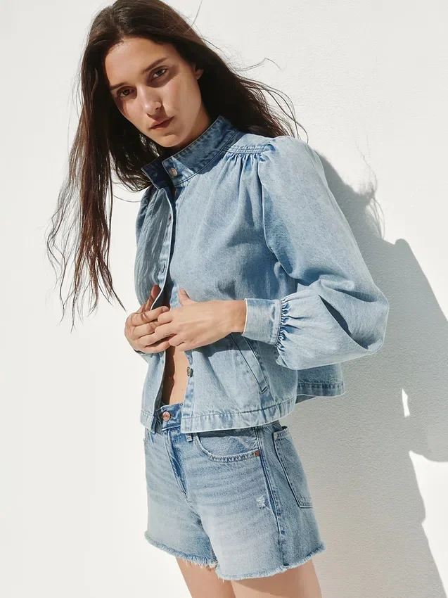 Kort swingjacka i denim