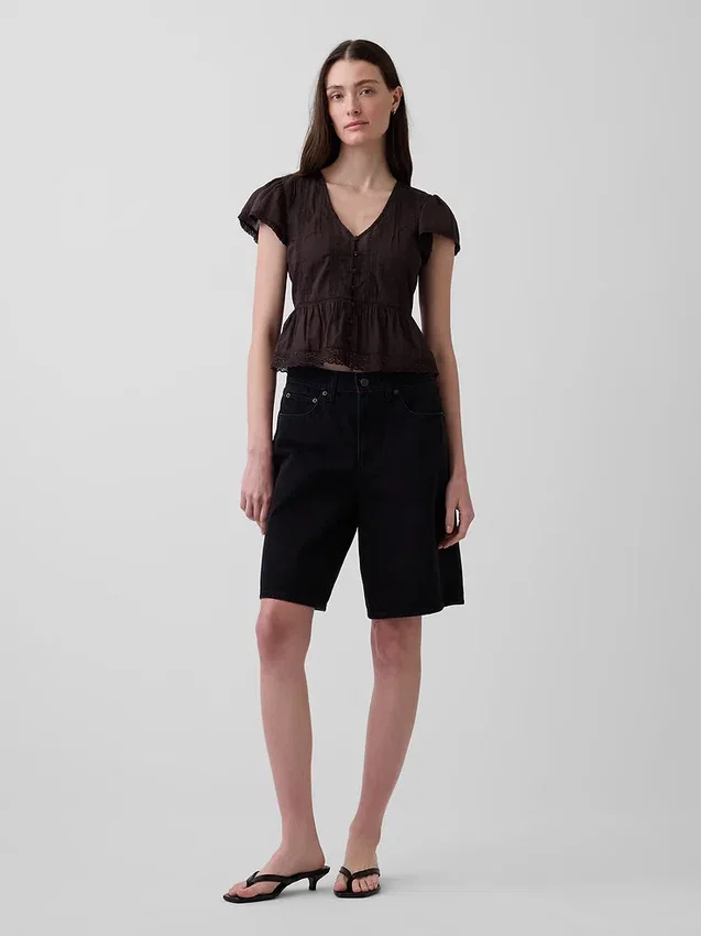 Kort topp med peplum i spetsvoile