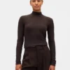 Kort turtleneck i pointelle-ribb
