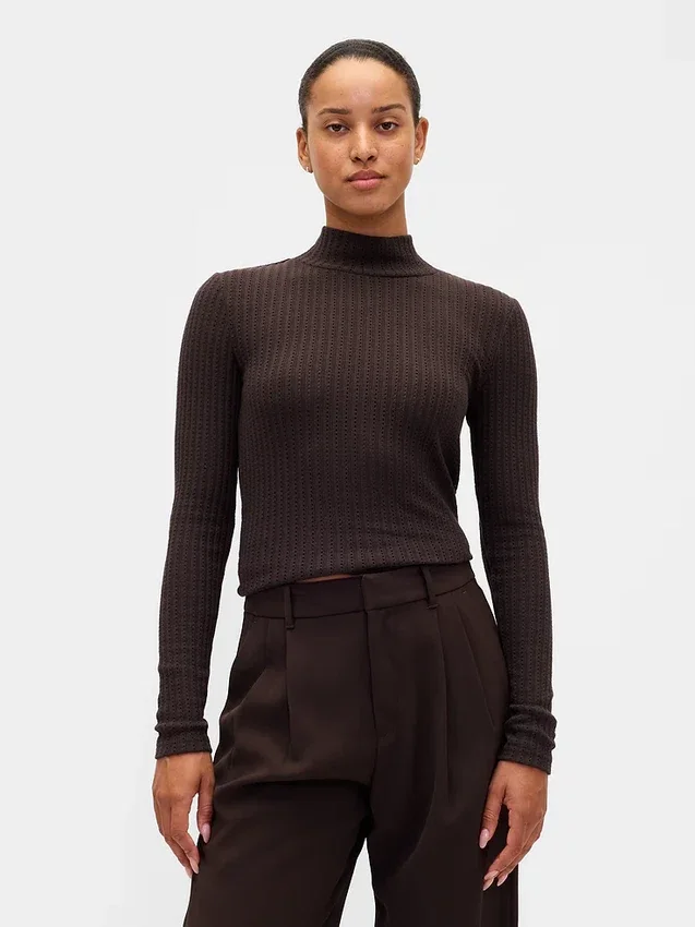 Kort turtleneck i pointelle-ribb