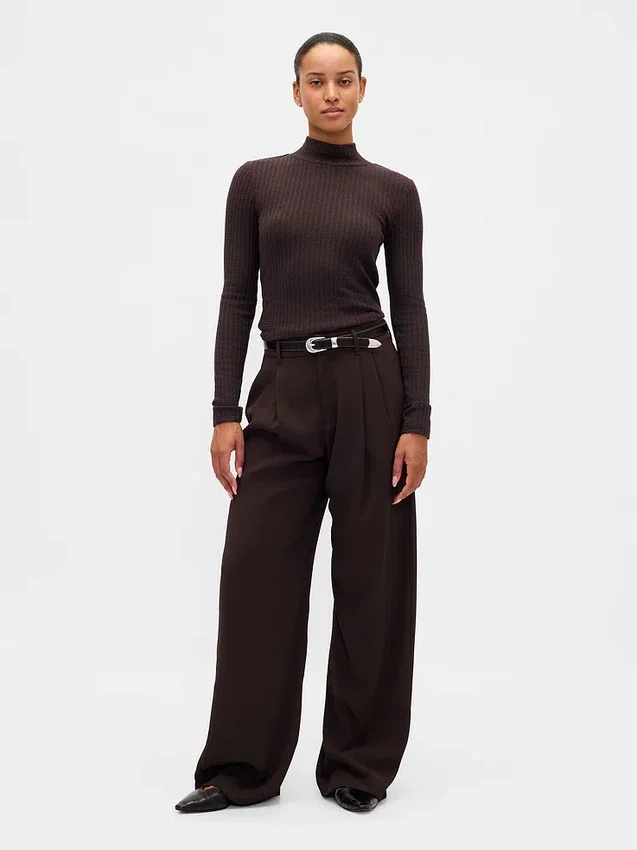 Kort turtleneck i pointelle-ribb