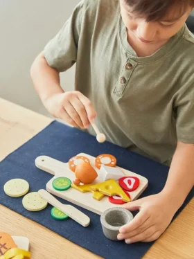 Leksats med charkbricka