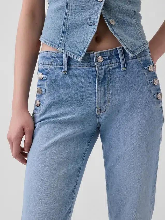 Låg midja, långa och smala sjömansjeans