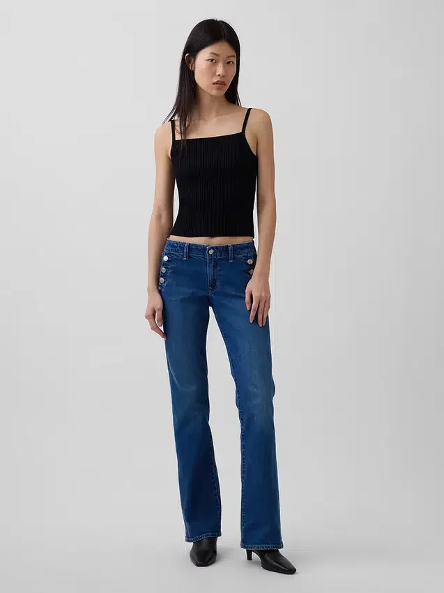 Låg midja, långa och smala sjömansjeans
