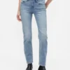 Lågmidjade 90-talsjeans med smal rak passform