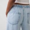 Lågmidjade, avslappnade, lösa cropped-Jeans i 90-talsstil