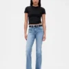 Lågmidjade, flätade fickor, långa och smala Jeans