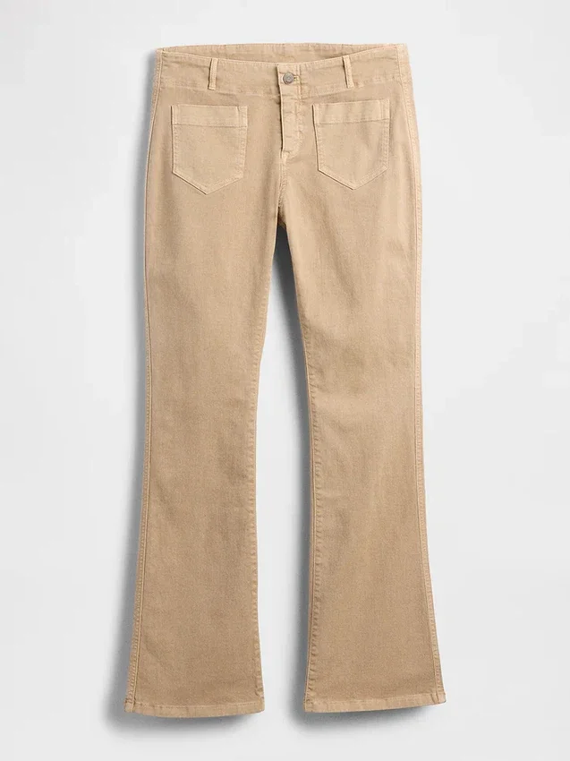Lågmidjade långa och smala byxor i twill