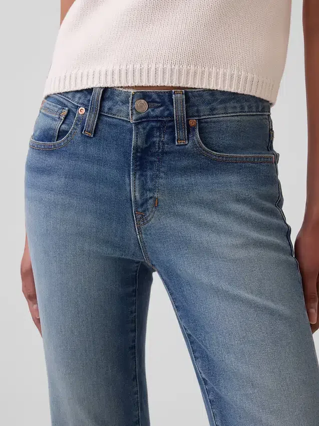 Lågmidjade, långa och smala cropped-Jeans